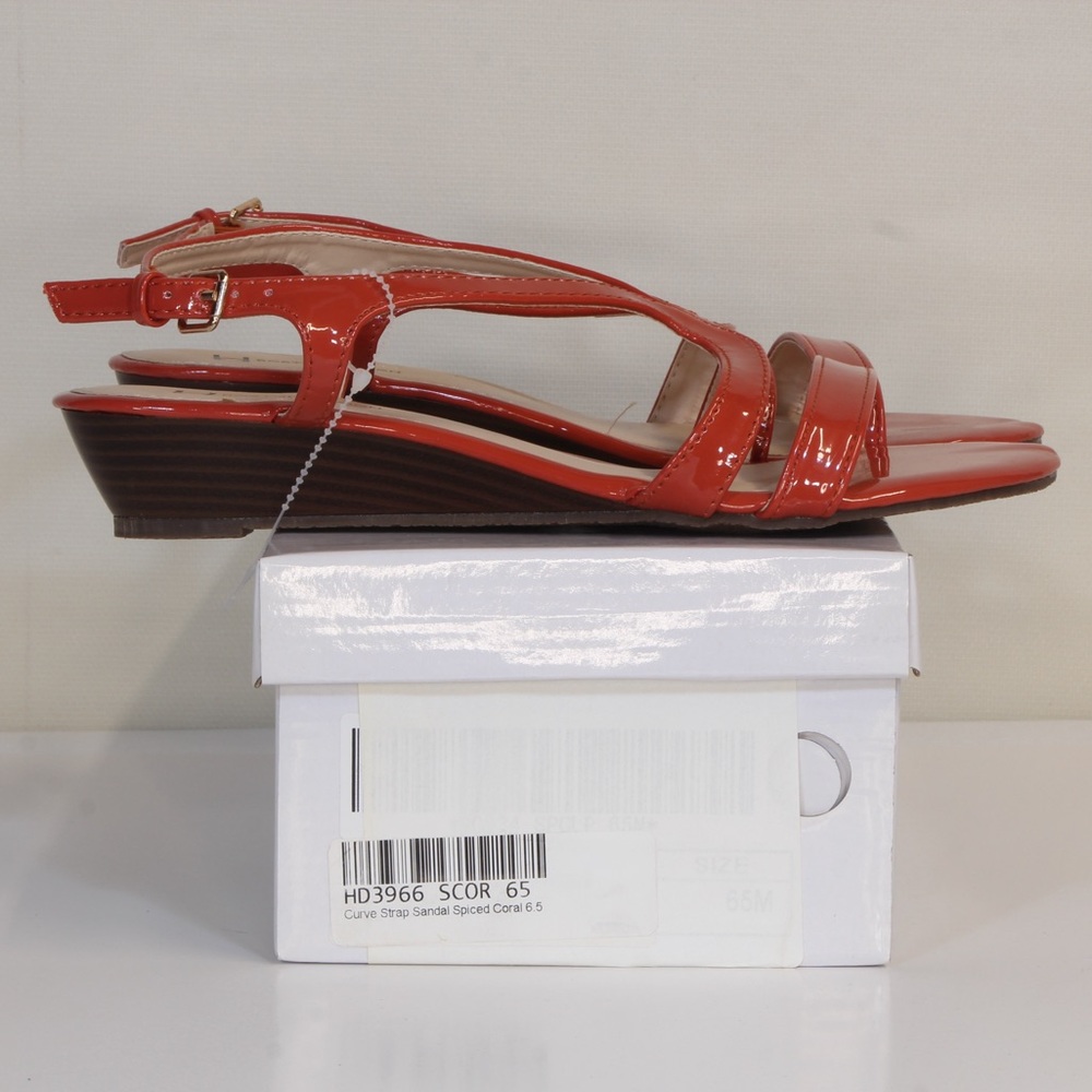 Boston Design Studio Spiced Coral Patent Leather Curve Strap Sandal NWT - Picture 4 of 12